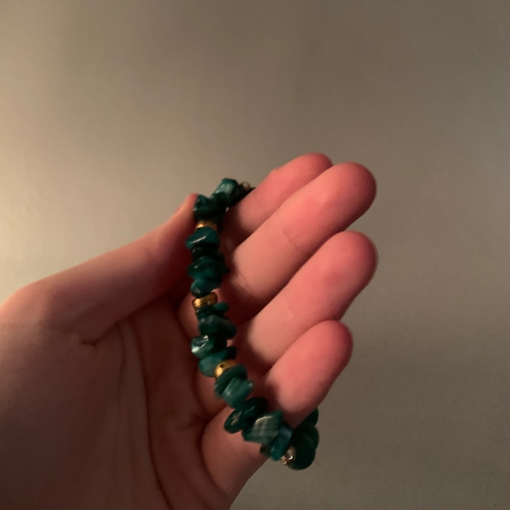 Tumbled grunge  genuine malachite healing hippie boho crystal bracelet